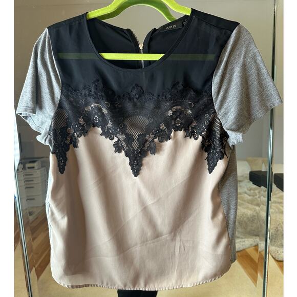 Apt.9: Color Block Lace Blouse - Picture 3 of 7